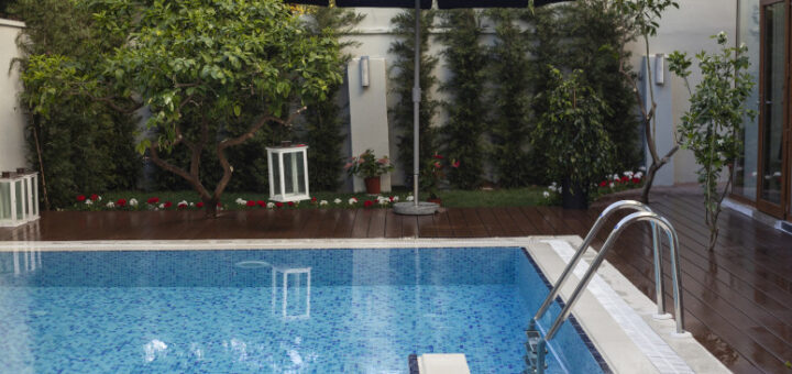 Pool im eigenen Garten bauen